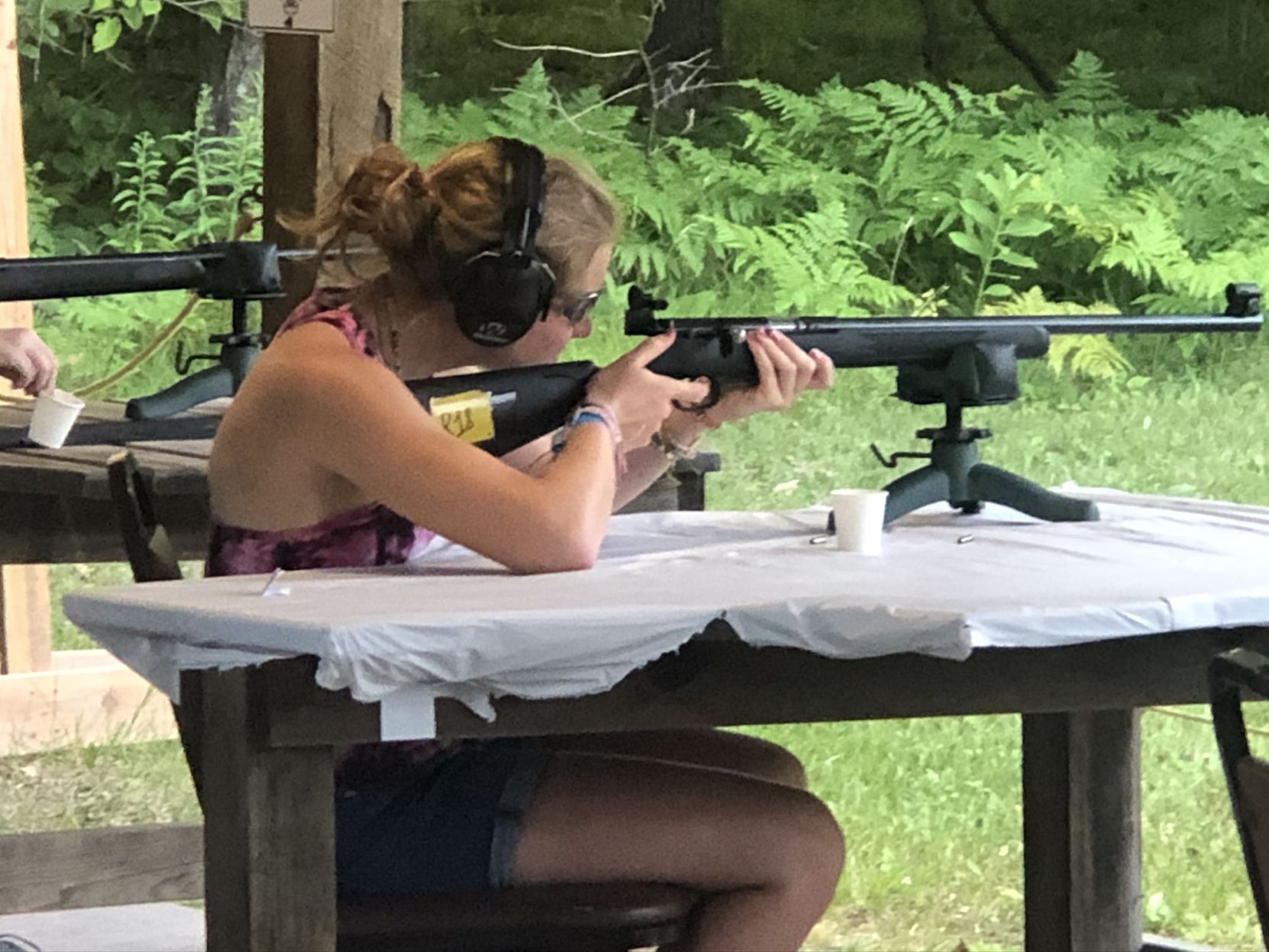 Caroline Scheidt takes aim